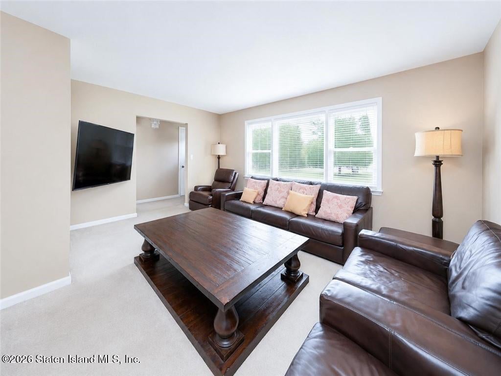 756 Hylan Blvd, Staten Island, NY 10305 photo