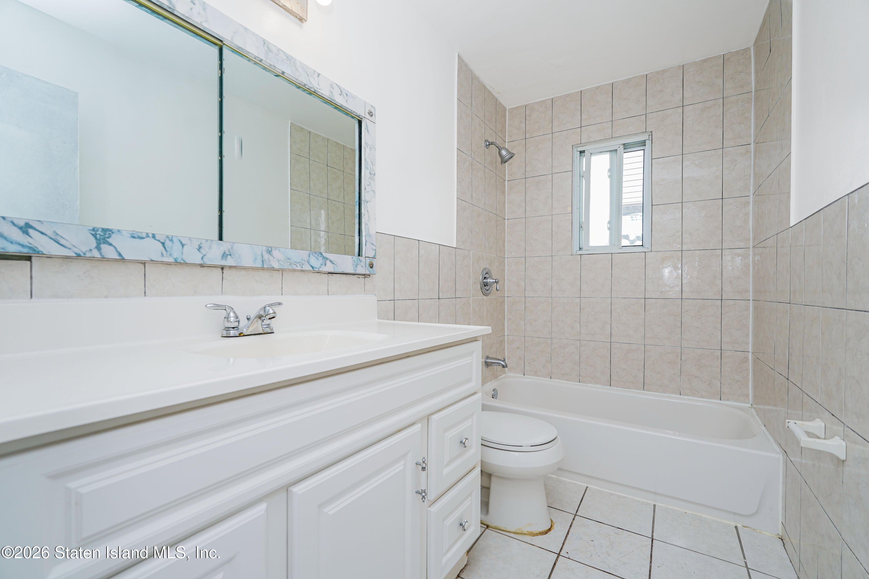 19 Rockville Ave, Staten Island, NY 10314 photo