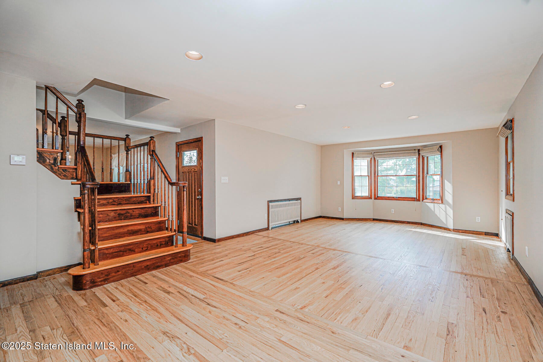 97 Kinghorn St, Staten Island, NY 10312 photo