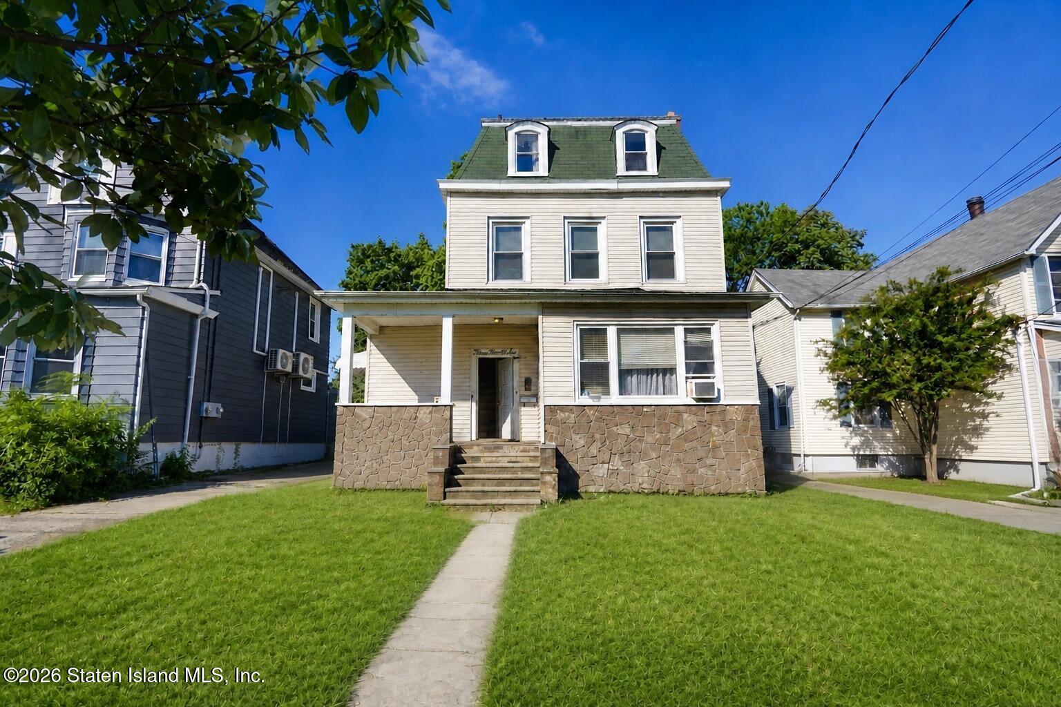 396 Bement Ave, Staten Island, NY 10310 photo