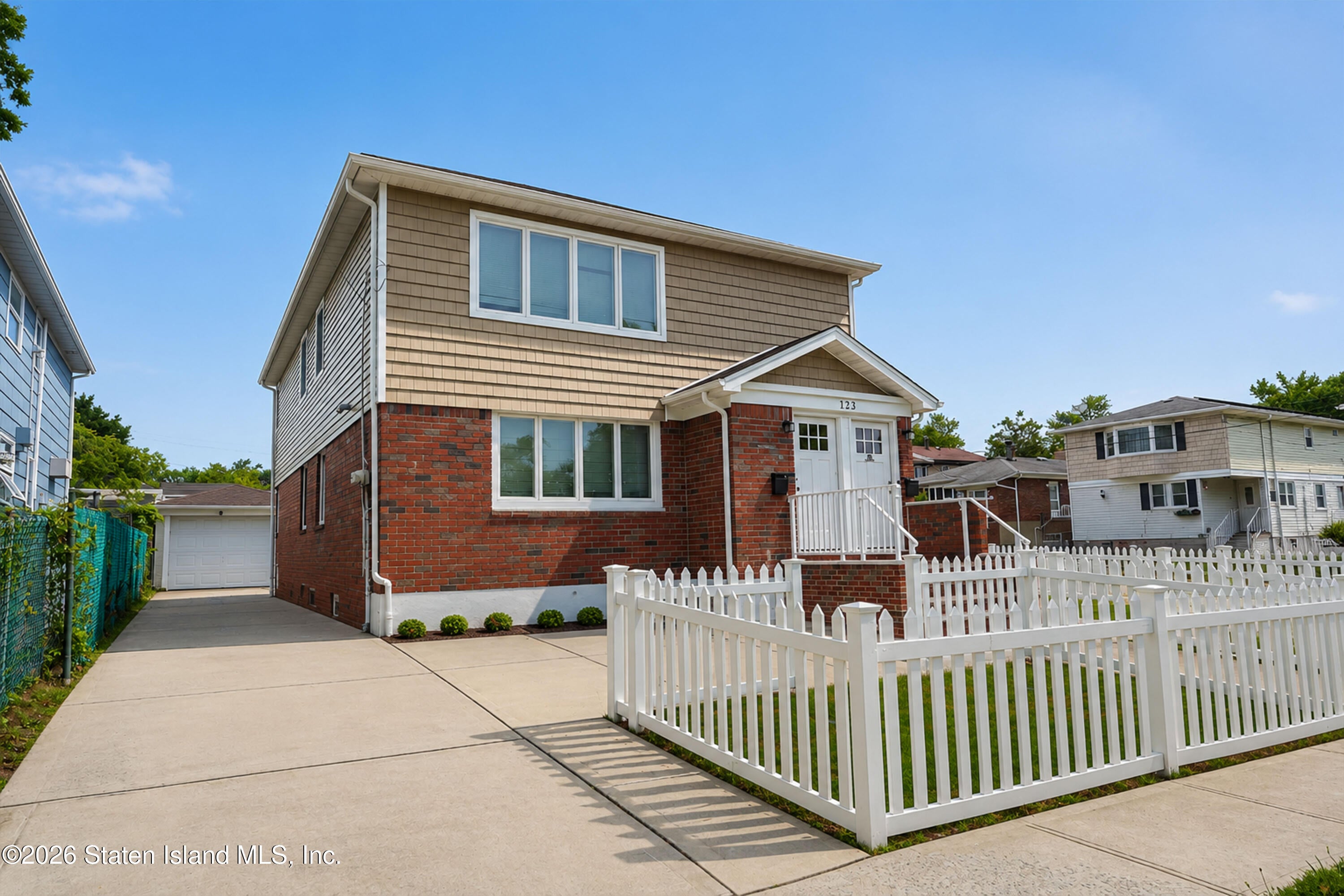 123 Hooper Ave, Staten Island, NY 10306 photo