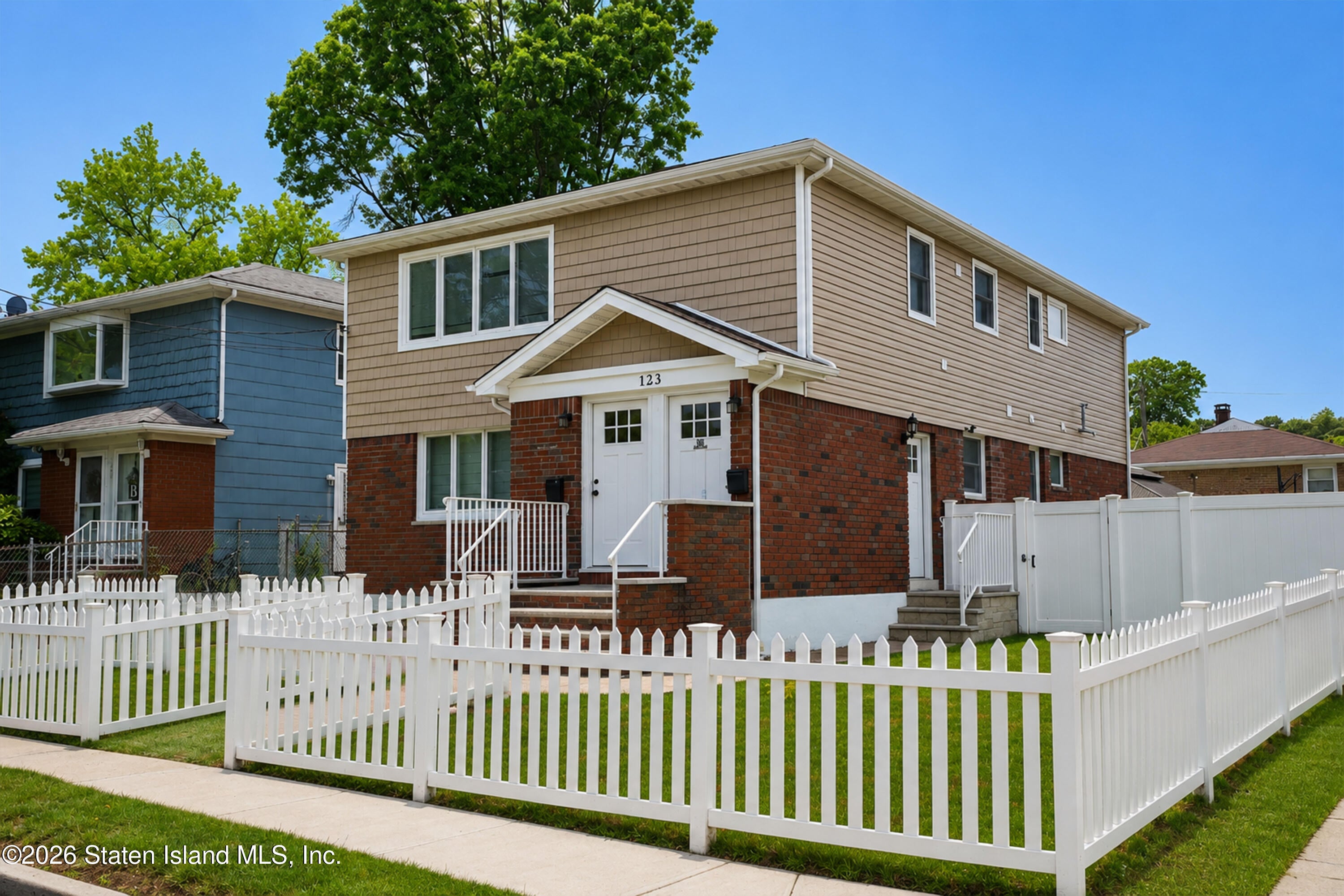 123 Hooper Ave, Staten Island, NY 10306 photo