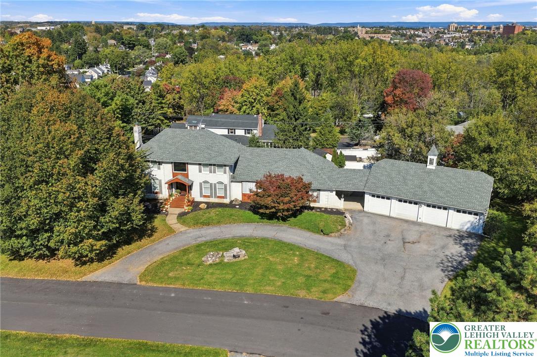 755 Yorkshire Rd, Allentown City, PA 18103 photo