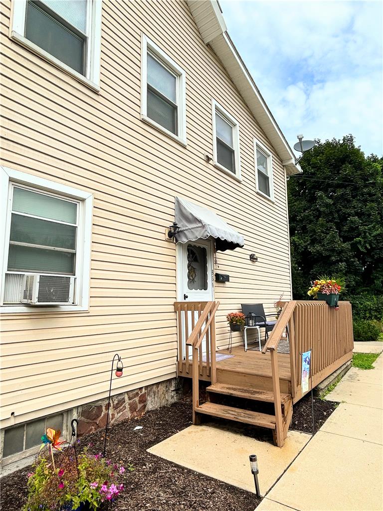 364 S 1st, Bangor Borough, PA 18013 photo