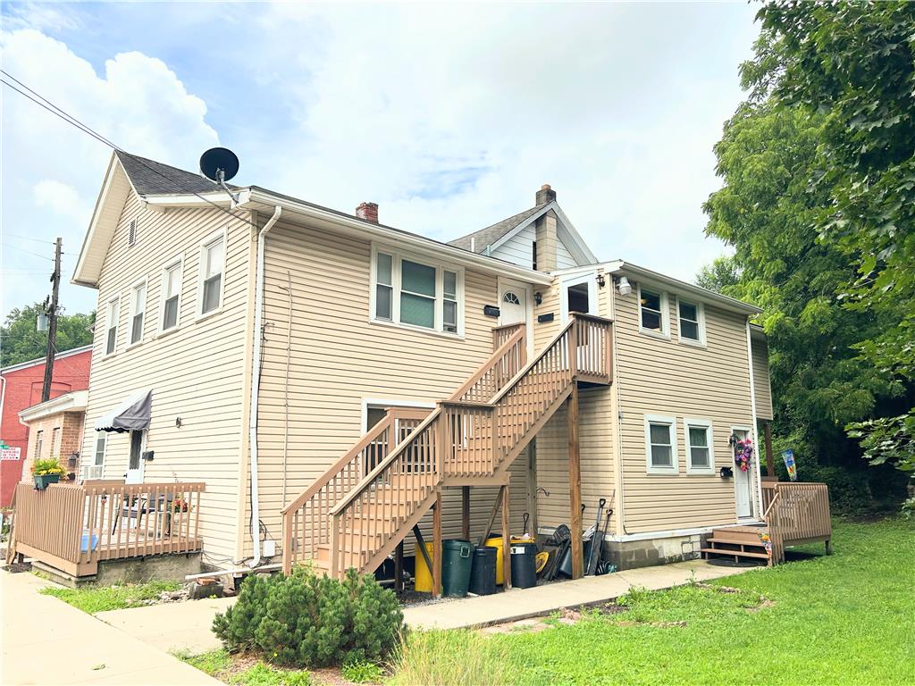 364 S 1st, Bangor Borough, PA 18013 photo