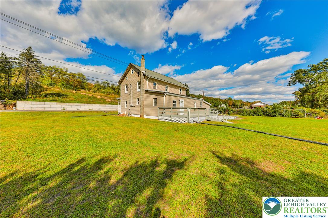 962 Mauch Chunk Rd, Palmerton Borough, PA 18071 photo