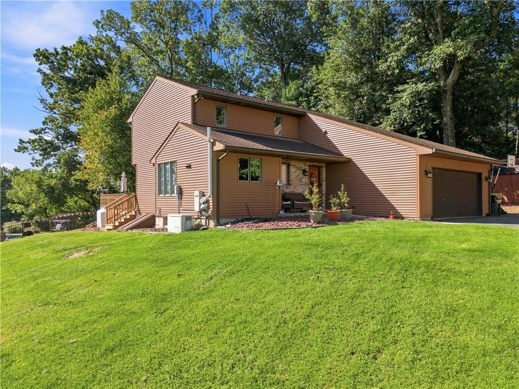 2154 Ranch Road, North Whitehall Twp, PA 18080 photo