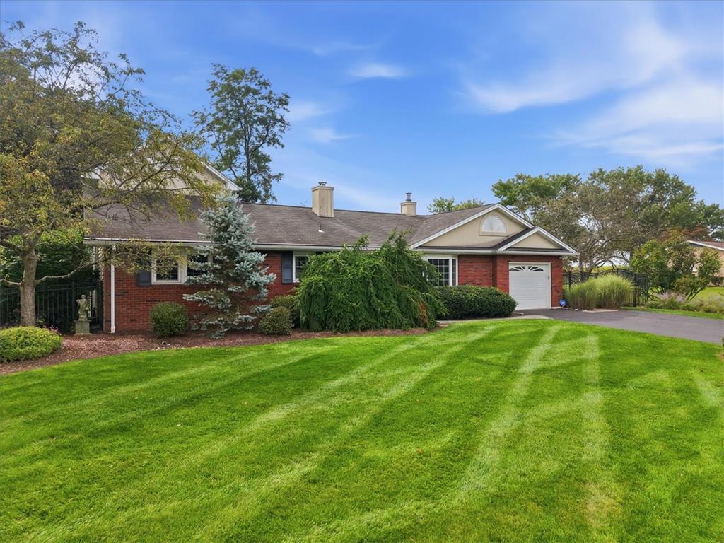 5028 Trexler Rd, North Whitehall Twp, PA 18078 photo