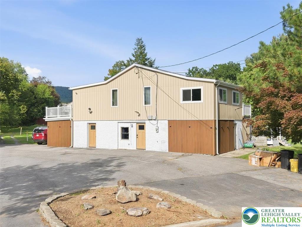 136 West St, Wind Gap Borough, PA 18091