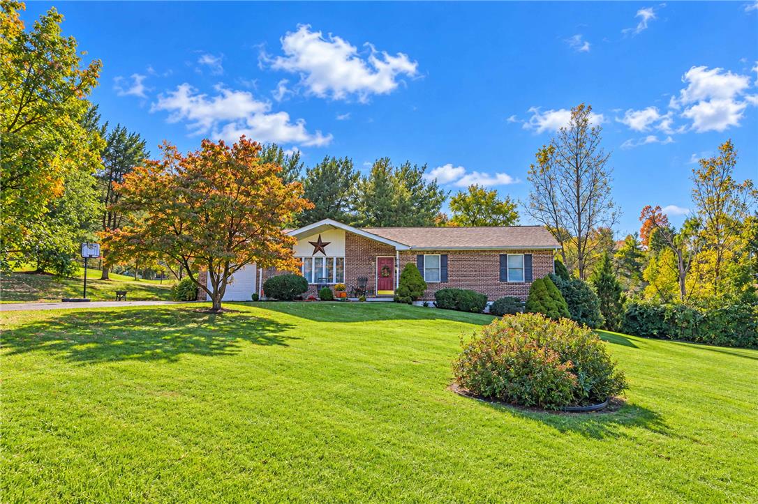 7005 Dogwood Cir, Washington TWP, PA 18080 photo