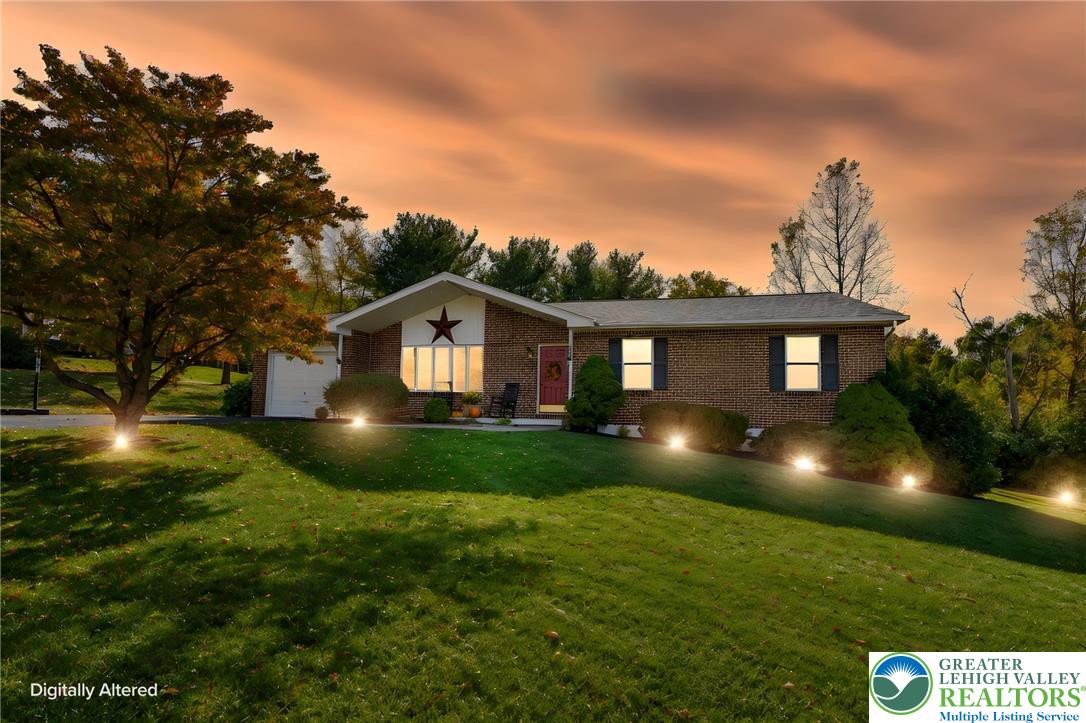 7005 Dogwood Cir, Washington TWP, PA 18080 photo