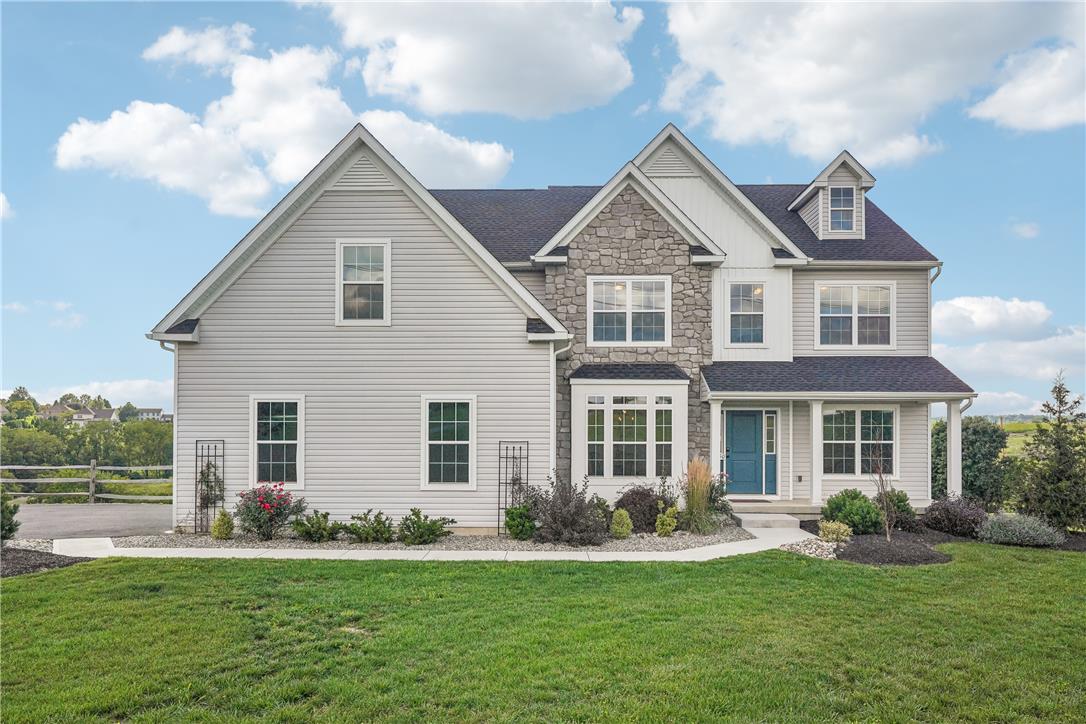4450 Maple St, North Whitehall Twp, PA 18078