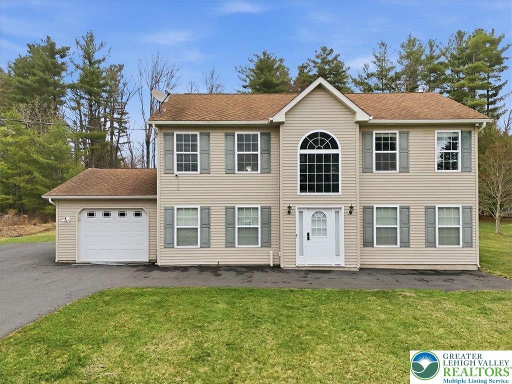 136 Kimberly Dr, Tobyhanna Twp, PA 18610