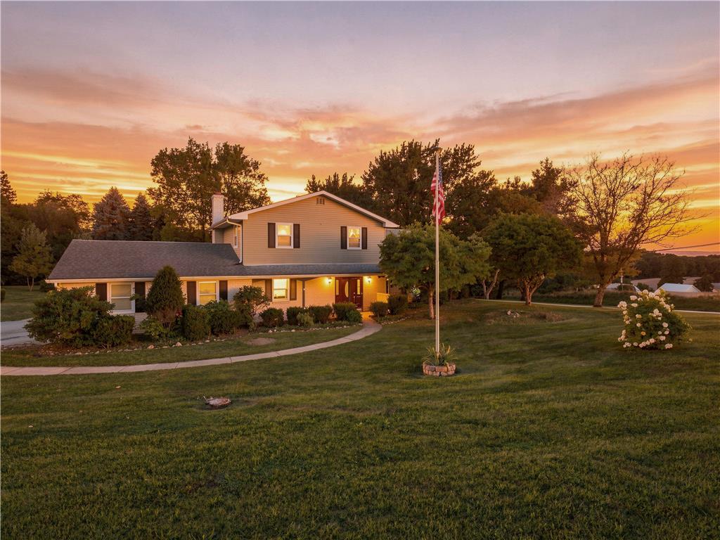 2815 Semmel Rd, North Whitehall Twp, PA 18080 photo