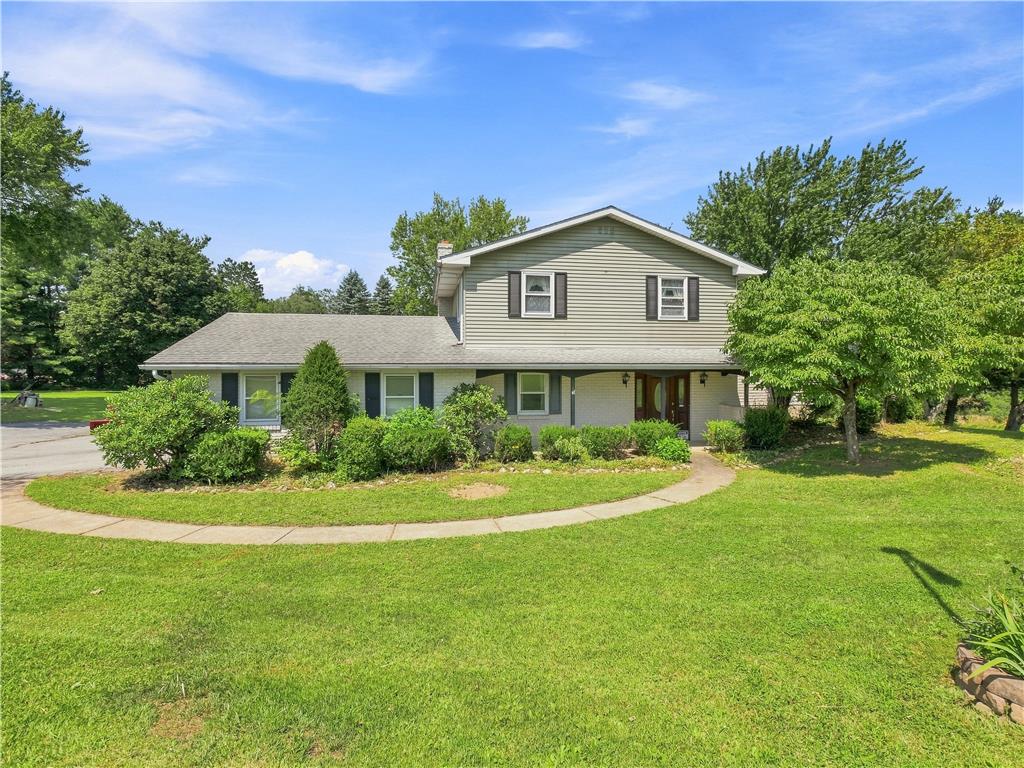 2815 Semmel Rd, North Whitehall Twp, PA 18080