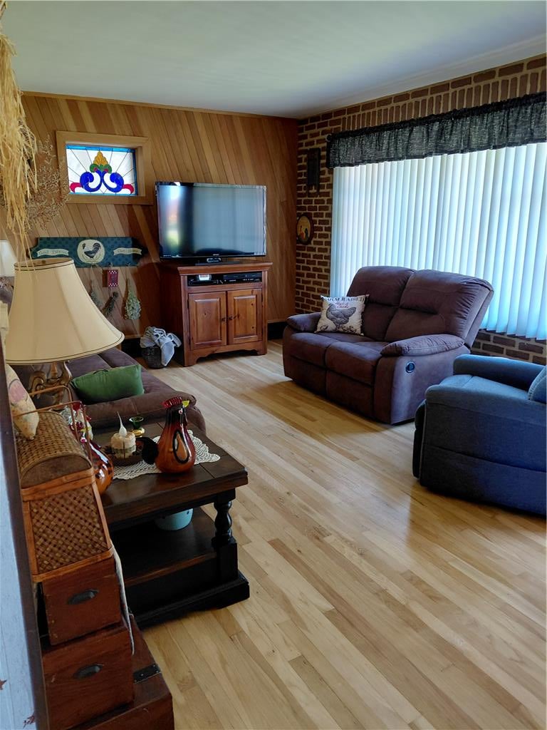 3232 Highland Rd, Lowhill Twp, PA 18069 photo