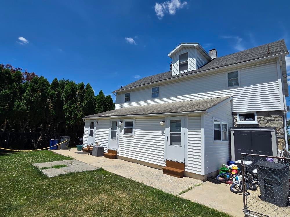Pearl St #526, 526 1/2, 528, Catasauqua Borough, PA 18032 photo