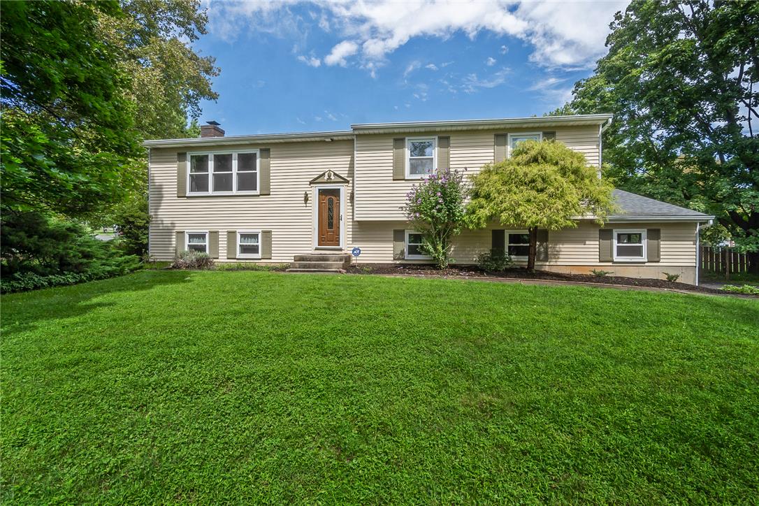 2805 Chain Dam Rd, Palmer Twp, PA 18045