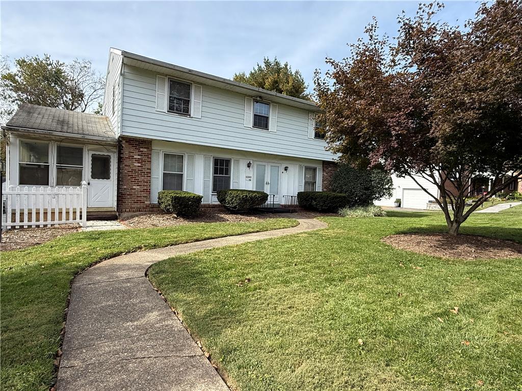19 Gordon Dr, Palmer Twp, PA 18045