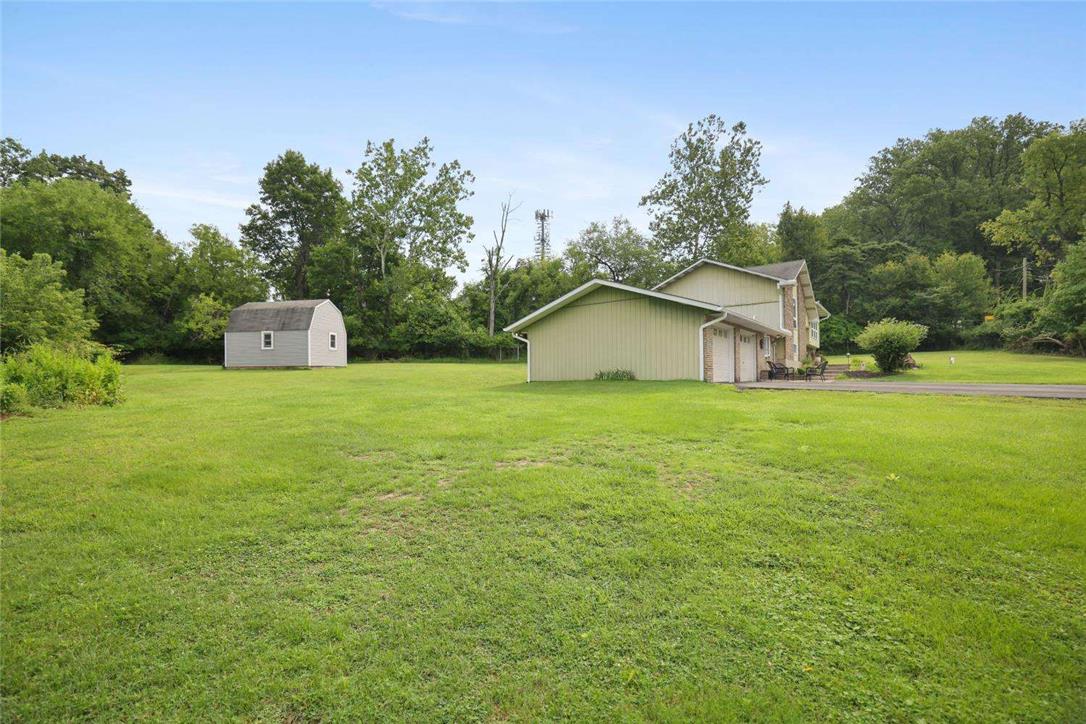 2371 Honeysuckle Rd, Allentown City, PA 18103 photo