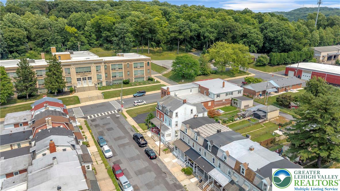 326 E Union St, Allentown City, PA 18109 photo