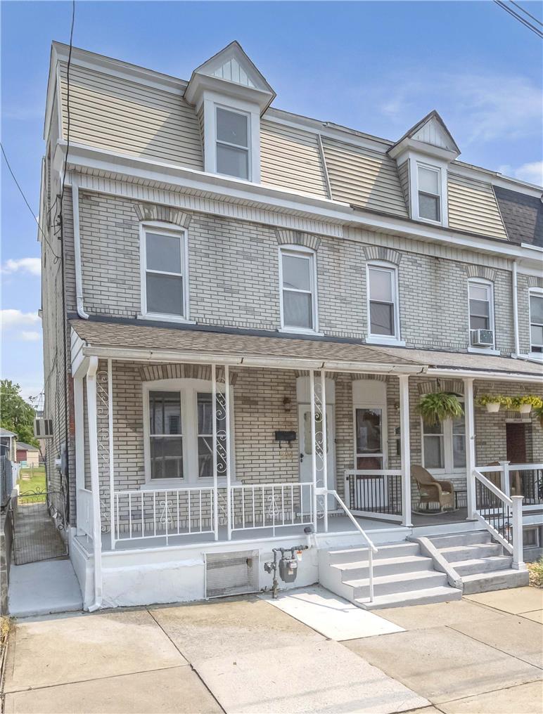 326 E Union St, Allentown City, PA 18109 photo