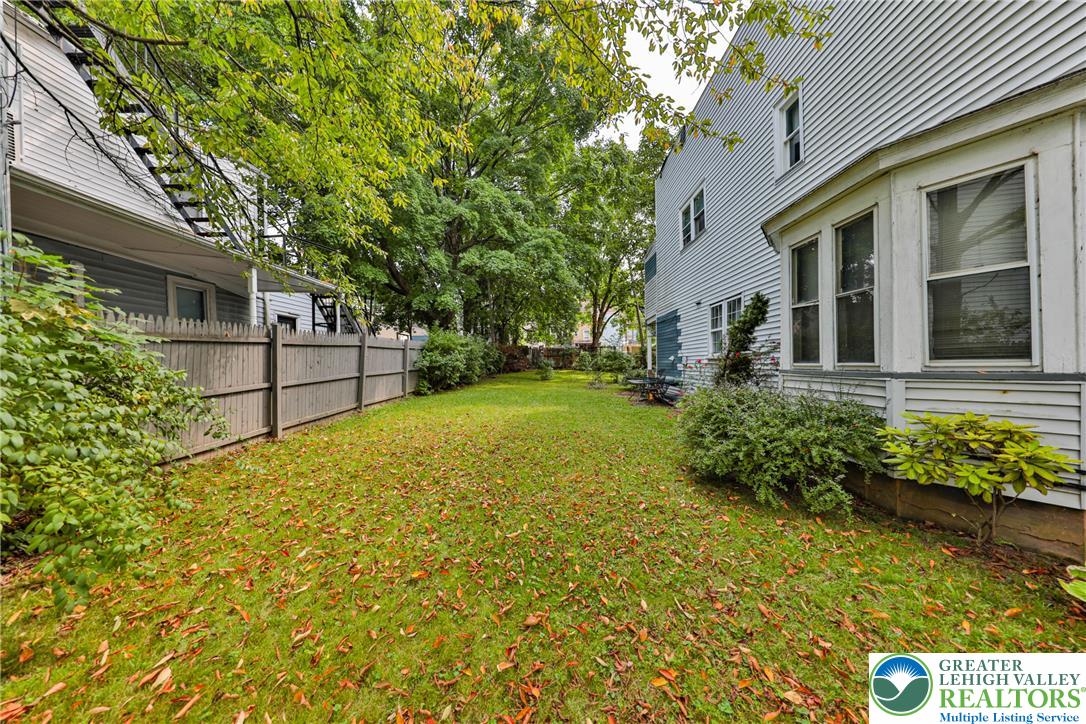 820 Ferry St, Easton, PA 18042 photo