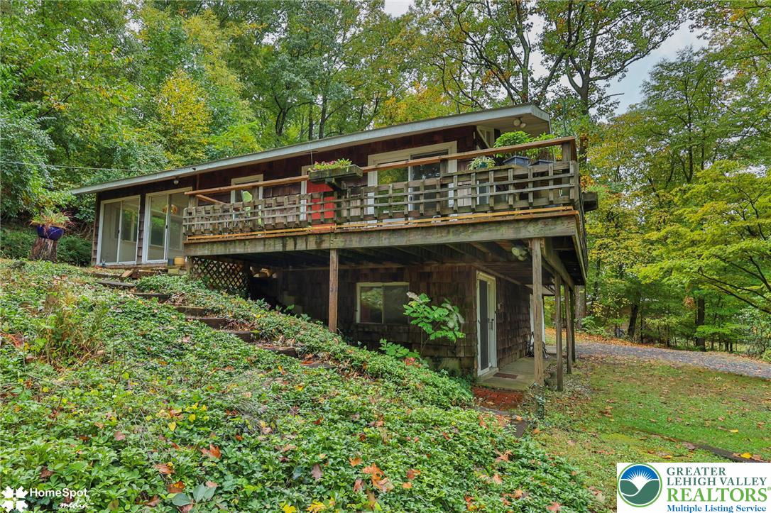 2776 Wassergass Rd, Hellertown Borough, PA 18055 photo