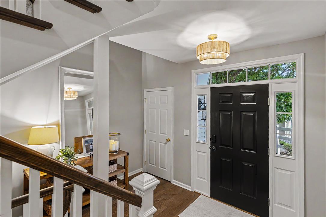 226 Merion Ln, Easton, PA 18042 photo