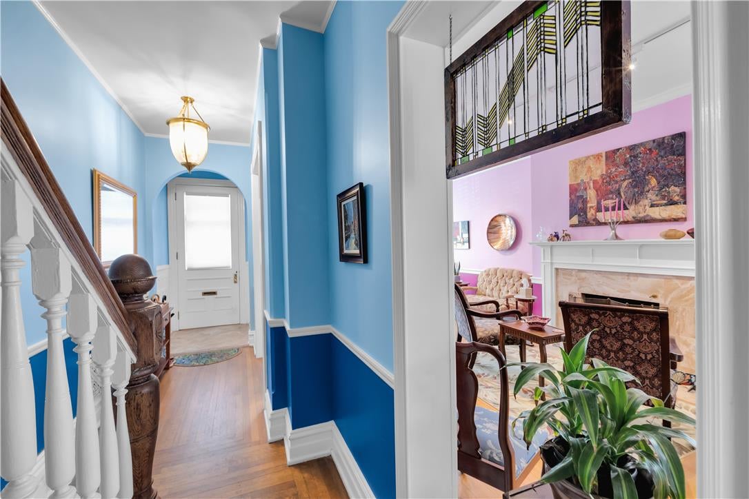 131 E Wall St, Bethlehem City, PA 18018 photo