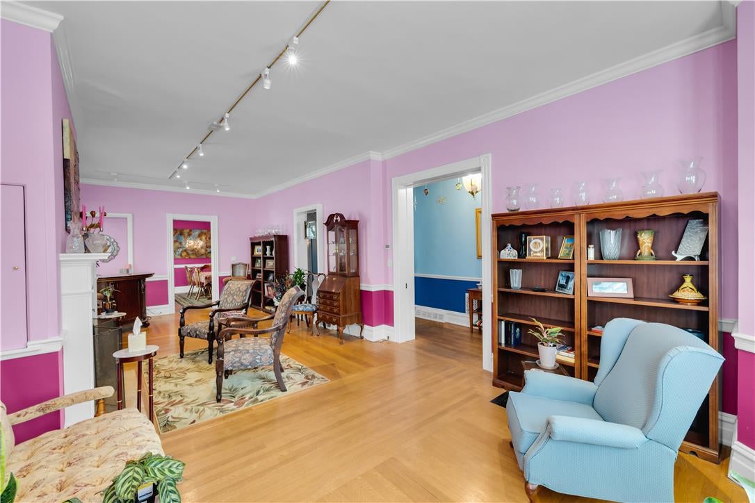 131 E Wall St, Bethlehem City, PA 18018 photo
