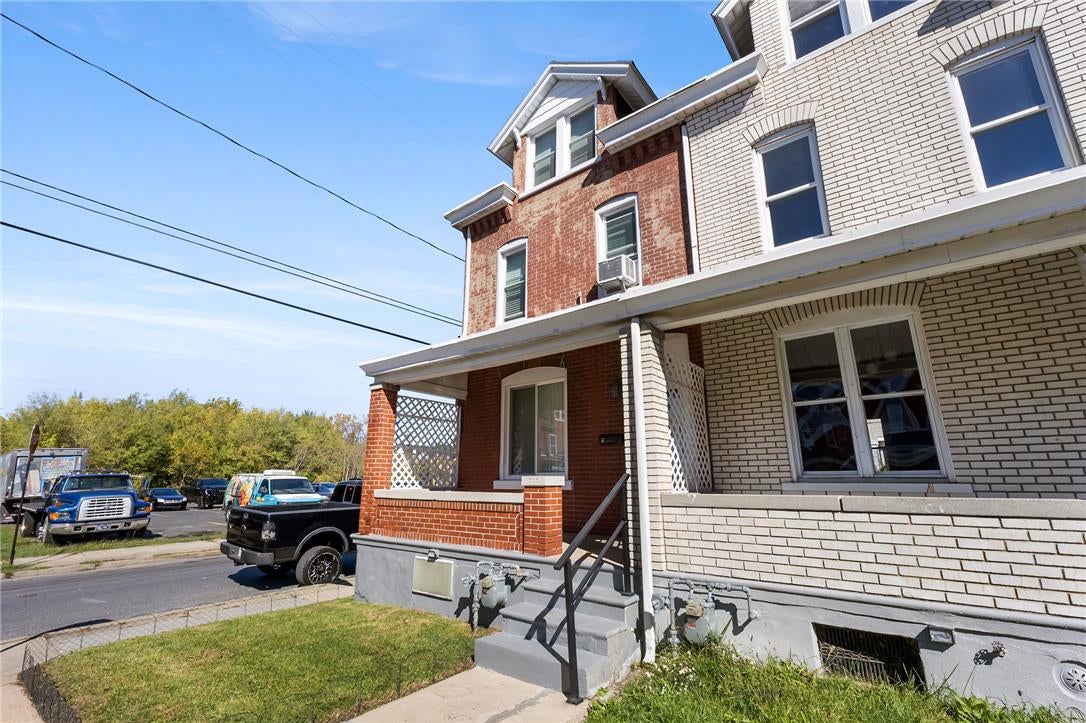 933 N Penn St, Allentown City, PA 18102 photo