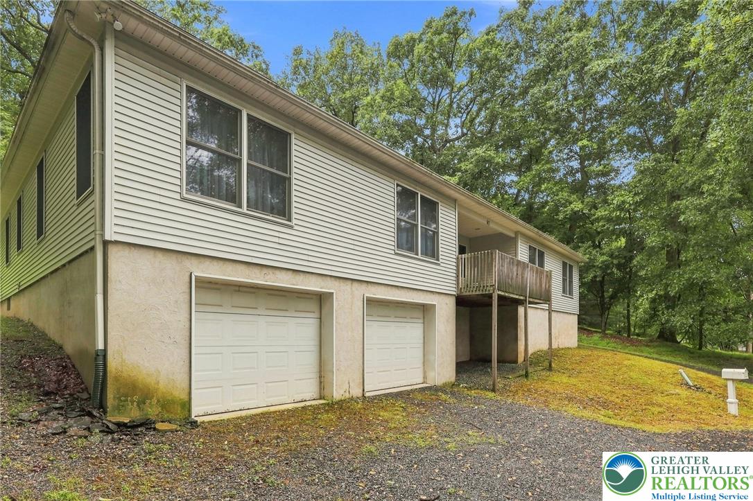 67 King St, East Stroudsburg, PA 18301 photo