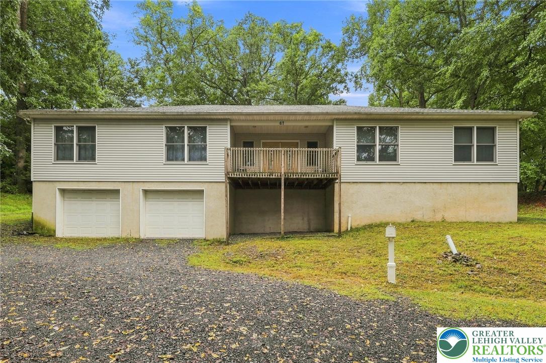 67 King St, East Stroudsburg, PA 18301 photo