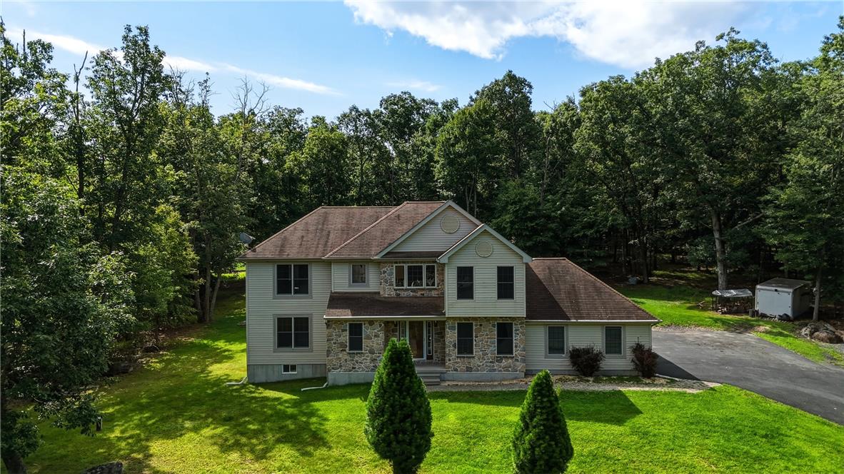192 Waverly Dr, East Stroudsburg, PA 18302