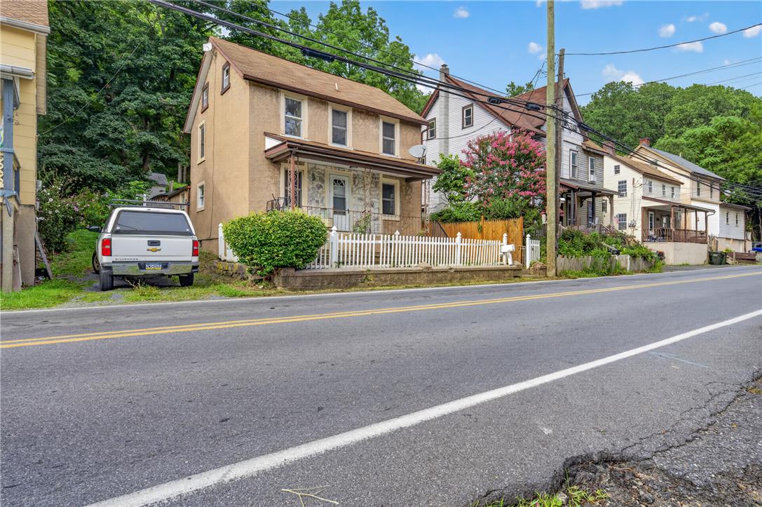 1291 Seidersville Rd, Lower Saucon Twp, PA 18015 photo