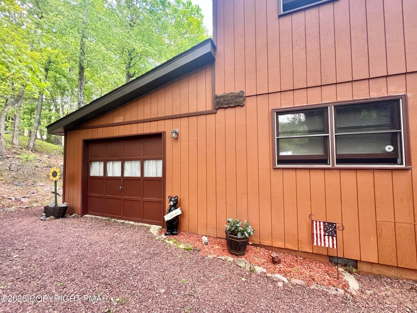 15 Chalet Ct, Kidder Twp S, PA 18624 photo