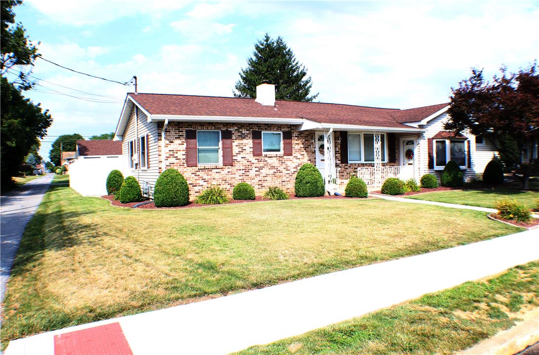 27 8th St, Coplay Borough, PA 18037