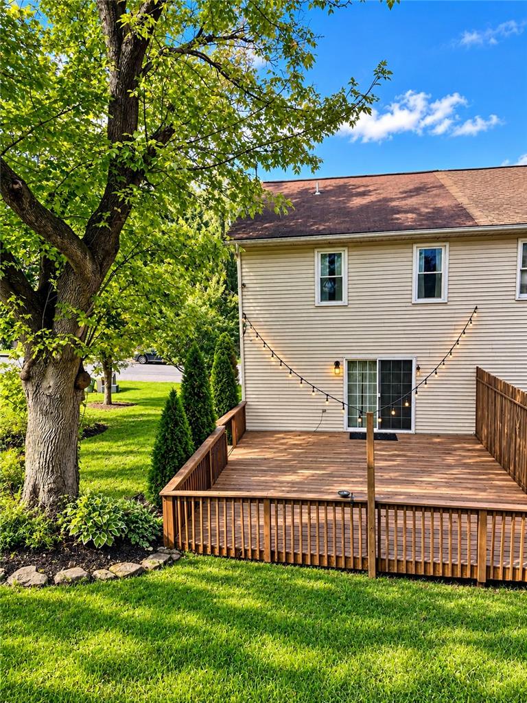 68 Highlands Blvd, Easton, PA 18042 photo