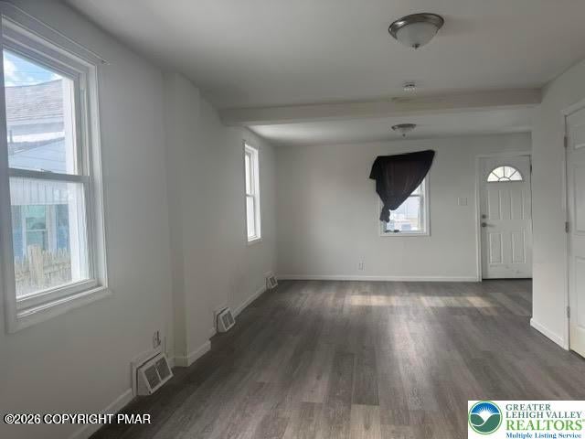 16 E Main, Pen Argyl Borough, PA 18072 photo