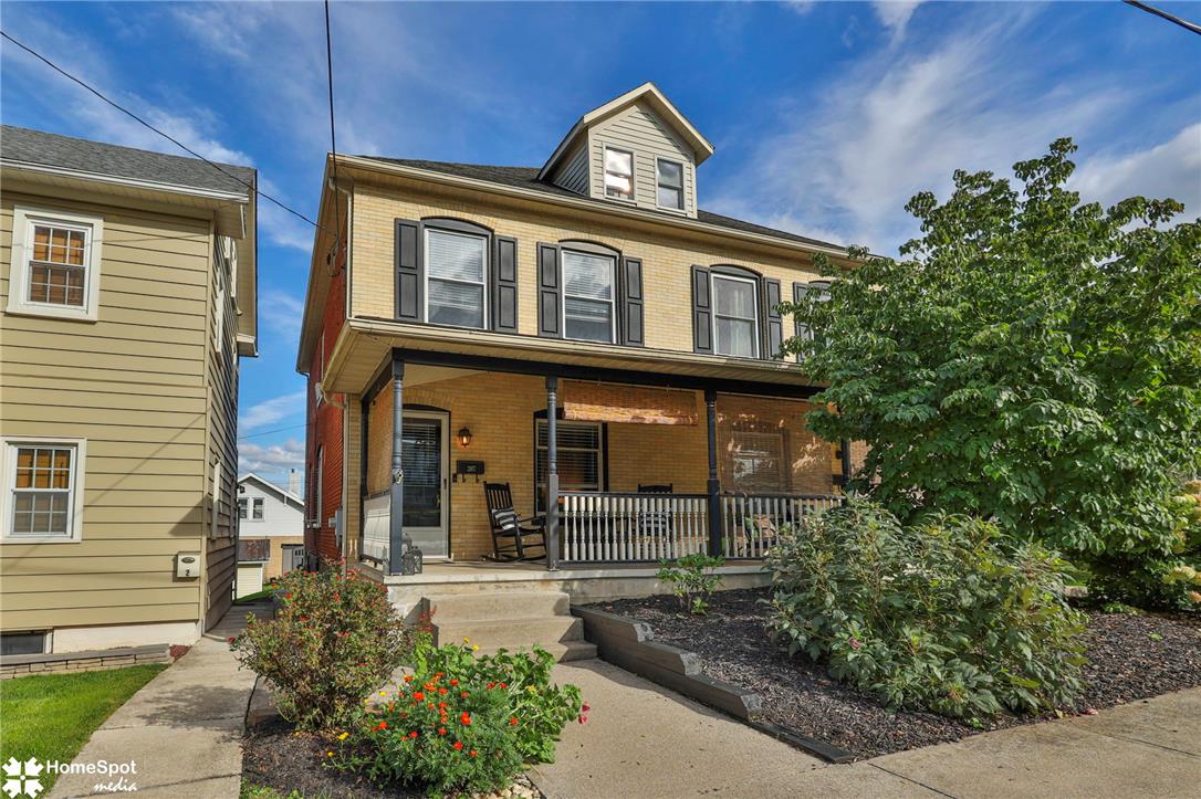 207 Washington Park, Nazareth Borough, PA 18064