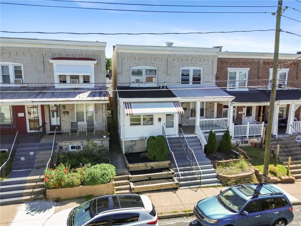 230 E Fairview St, Allentown City, PA 18109 photo