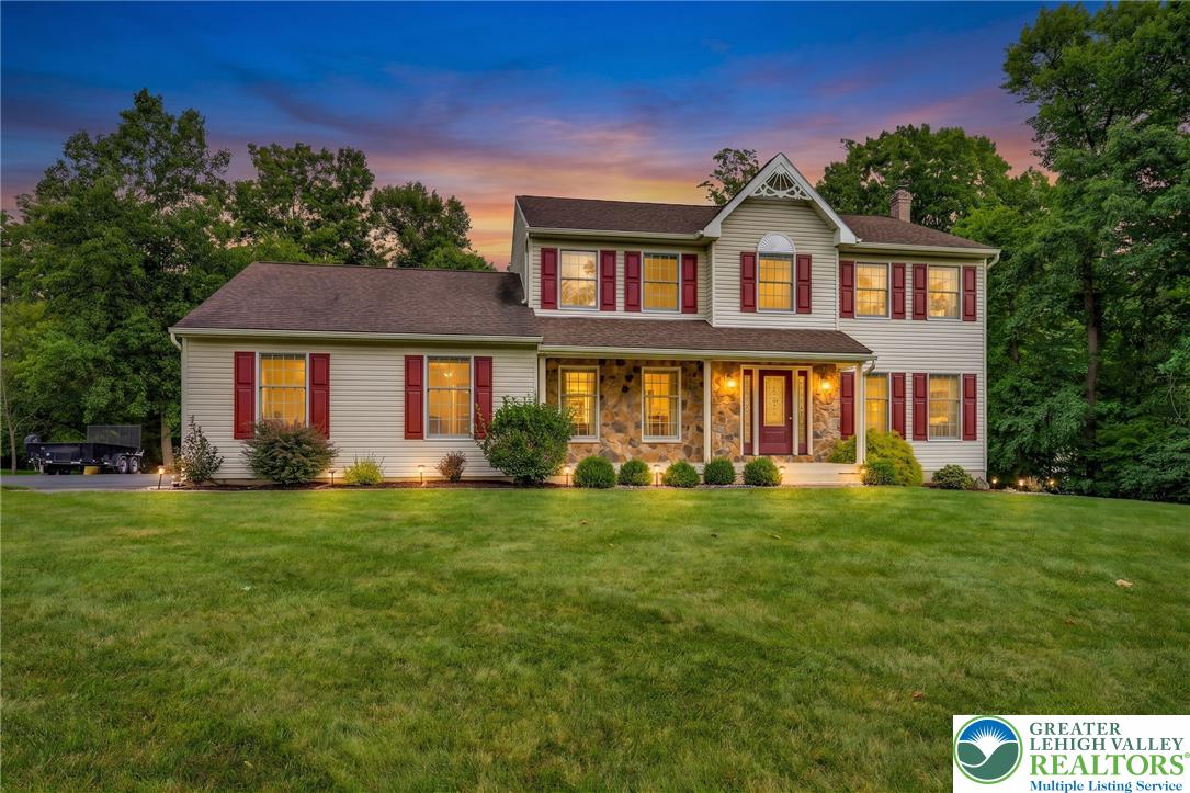 154 Red Oak Ln, Washington TWP, PA 18013 photo