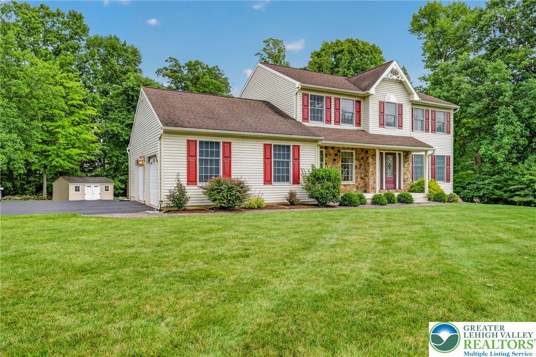 154 Red Oak Ln, Washington TWP, PA 18013