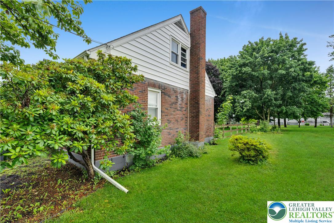 5140 Route 873, North Whitehall Twp, PA 18078 photo