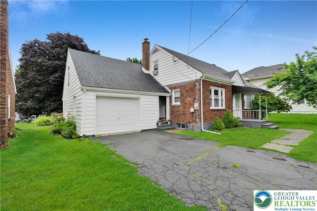 5140 Route 873, North Whitehall Twp, PA 18078 photo