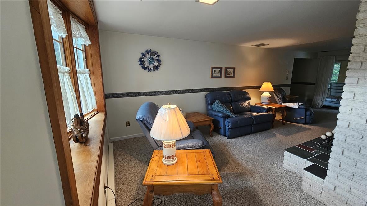 3549 Lumar St, North Whitehall Twp, PA 18069 photo