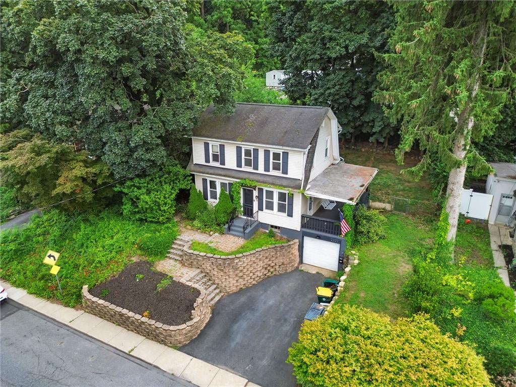 2322 Park Ave, Easton, PA 18045 photo