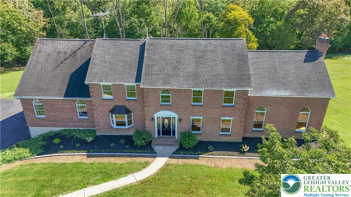 1556 Farmersville Rd, Bethlehem Twp, PA 18020 photo