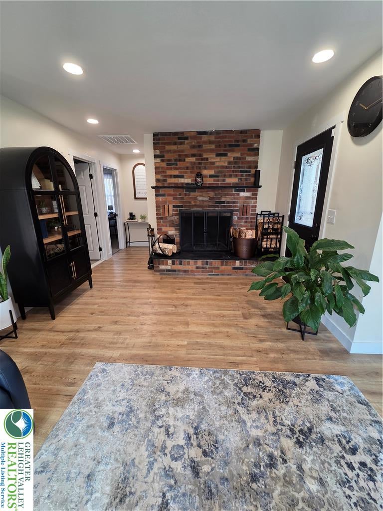 89 Short Ridge Rd, Tunkhannock Twp, PA 18210 photo